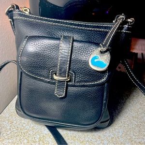 Dooney & Bourke black signature letter carrier - comes with original dust bag